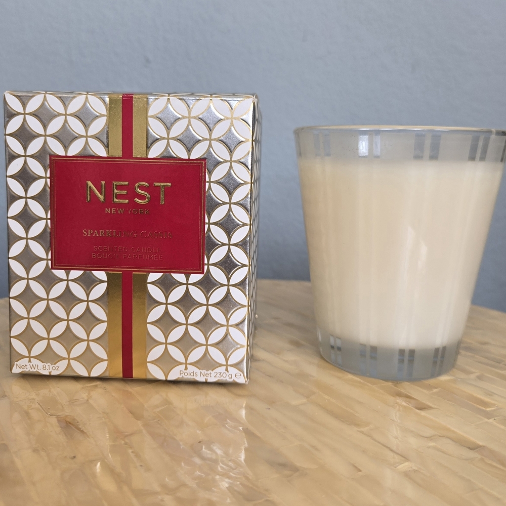 New NIB NEST NY 8.1 oz Sparkling Cassis Bougie Parfumee Candle